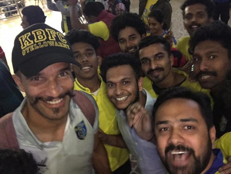 കേരള ബ്ലാസ്റ്റേഴ്‌സിന്റെ ആരാധക കൂട്ടായ്മ മഞ്ഞപ്പട, വിവാദ പരാമർശവുമായി ഡേവിഡ് ജെയിംസ്