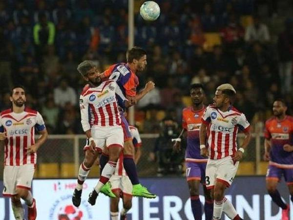 എ ടികെ – പൂനെ സൂപ്പർ പോരാട്ടം, ആദ്യ ഇലവനറിയാം