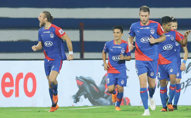 വിജയം രാജകീയം, വിജയക്കുതിപ്പ് തുടർന്ന് ബെംഗളൂരു