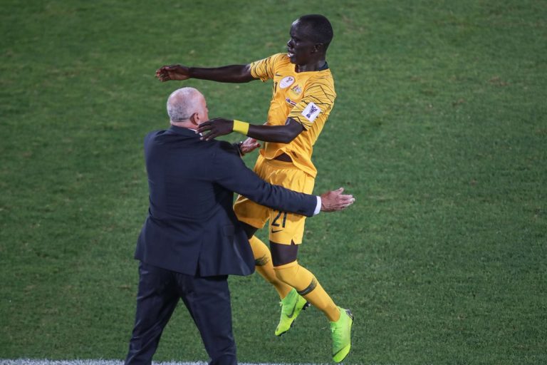 സിറിയ പൊരുതി തോറ്റു, ആസ്‌ട്രേലിയ പ്രീ ക്വാർട്ടറിൽ