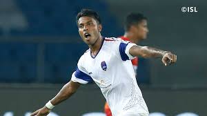 ഐഎസ്എൽ മരുന്നടി വിവാദത്തിൽ, ഡെൽഹി ഡൈനാമോസ് താരത്തിന് വിലക്കുറപ്പ്