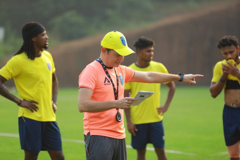 റഫറിയിംഗിനെ കുറിച്ച് ഒന്നും പറയാനില്ലെന്ന് കിബു വികൂന